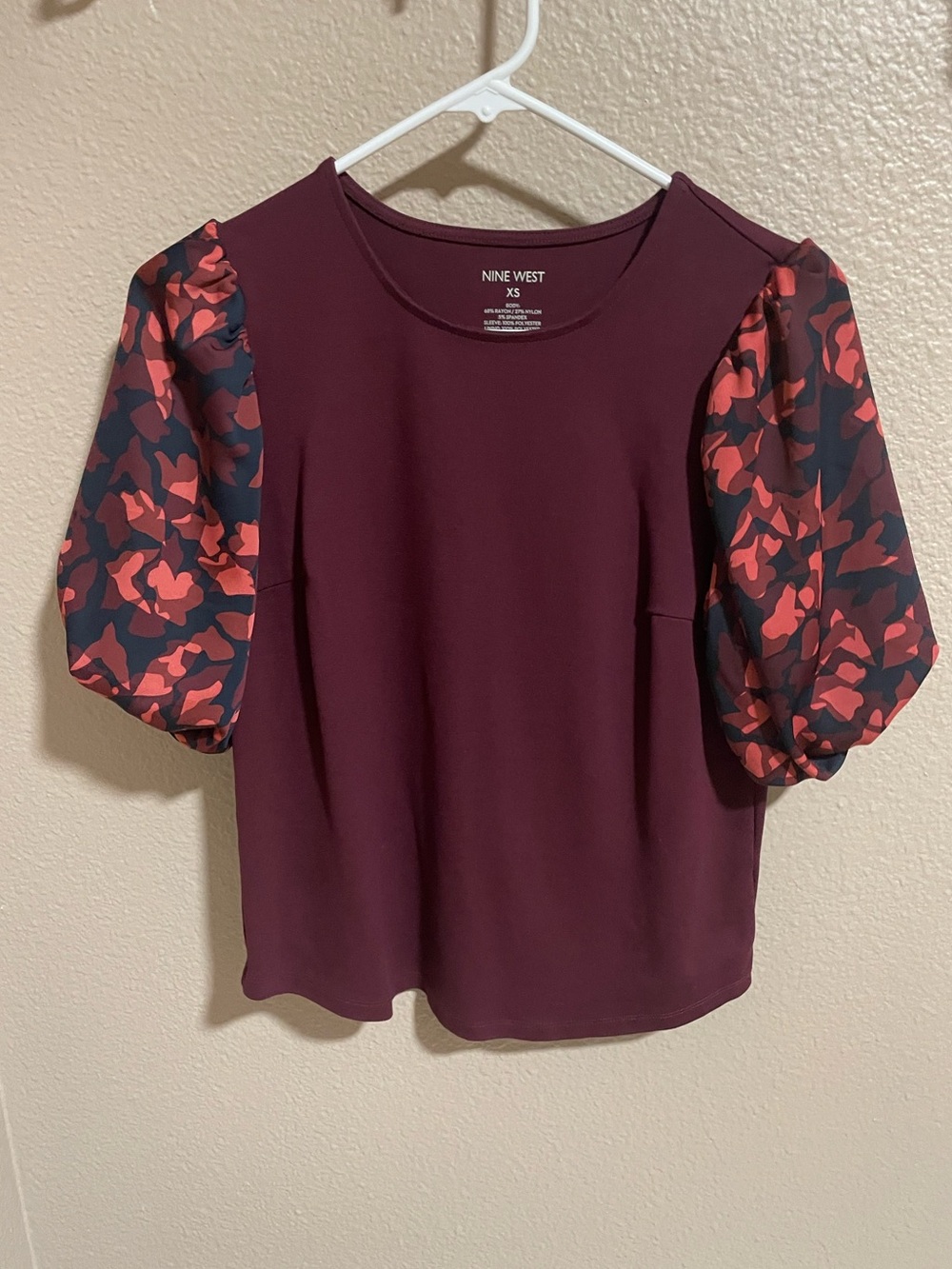 Nine West Maroon Top with Patterned Puff Sleeves